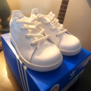 White Stan Smith Adidas 9K